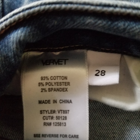 Vervet Jeans - Picture 3 of 4